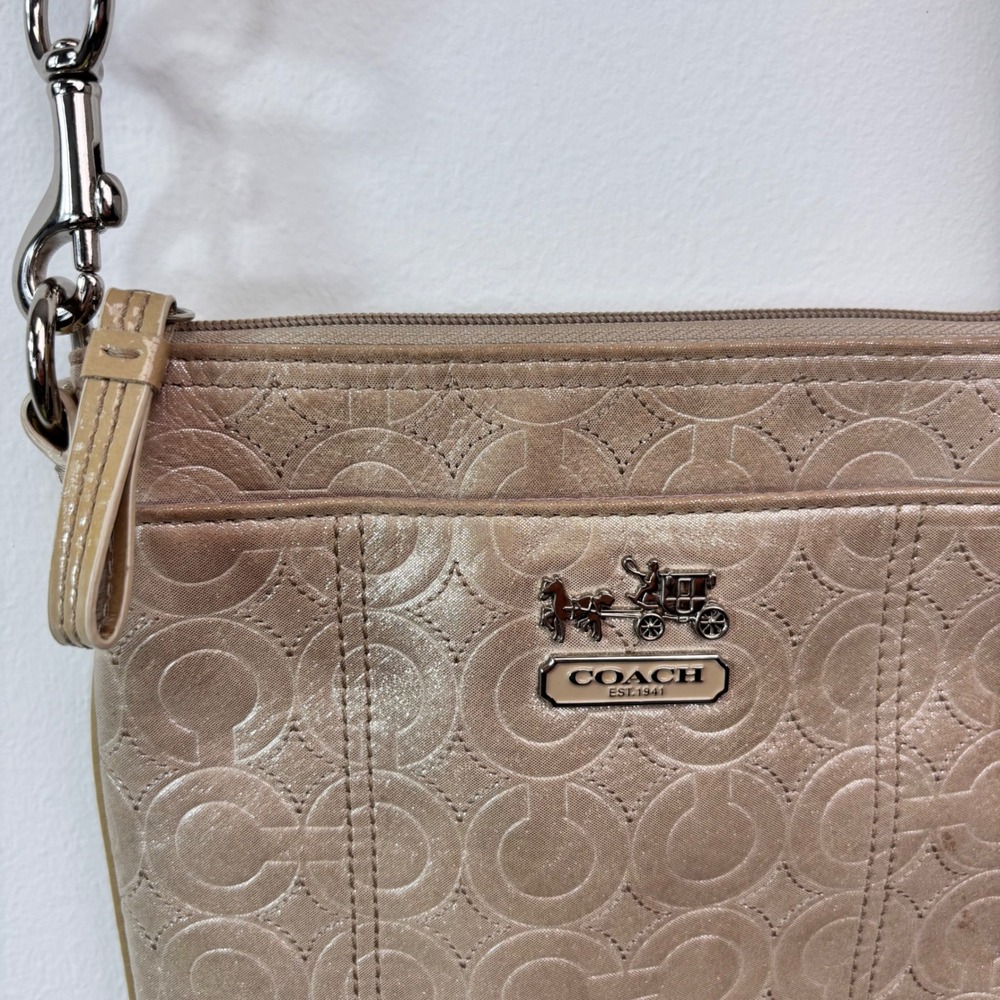 Coach F1182-46841 Metallic Gold Signature Op Art Crossbody Swingpack Y2K Bag
